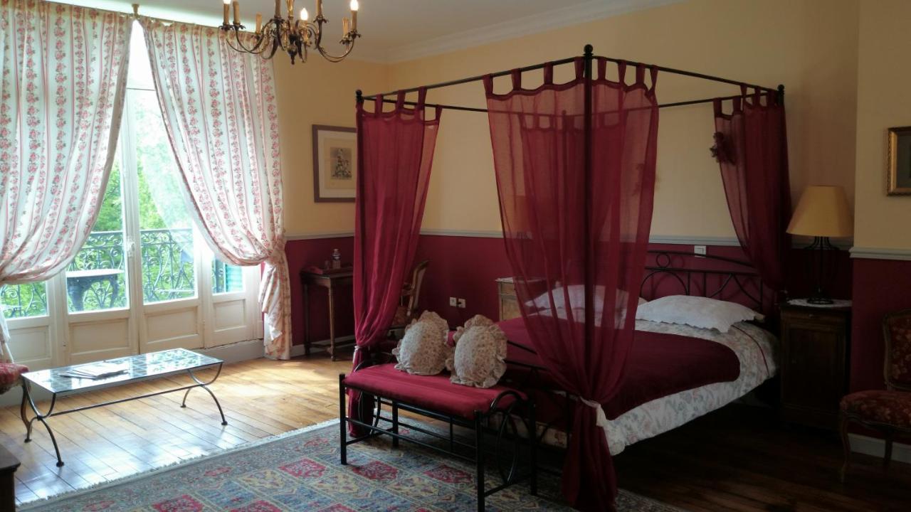 Chateau Le Barreau - Chambres D'Hotes Chemilly-sur-Yonne Room photo